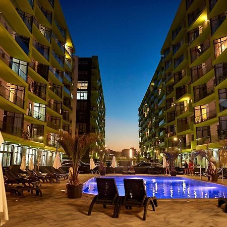 Vintage Breeze Apartment - Spa Pools Resort Mamaia Εξωτερικό φωτογραφία