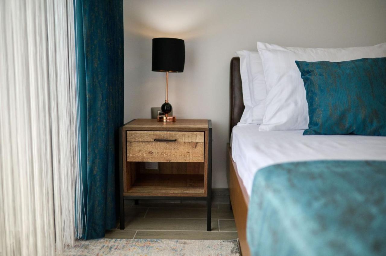 Vintage Breeze Apartment - Spa Pools Resort Mamaia Εξωτερικό φωτογραφία