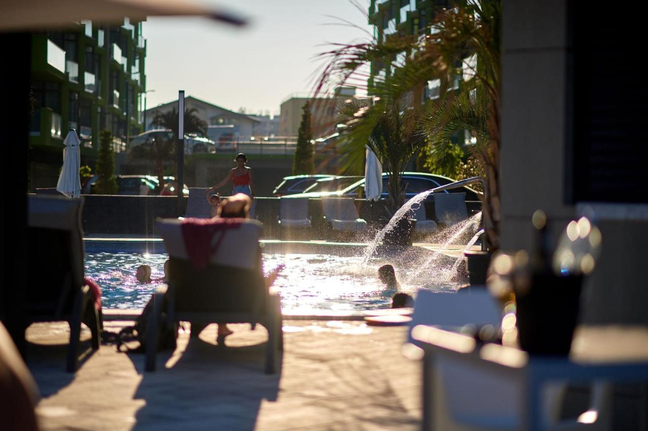 Vintage Breeze Apartment - Spa Pools Resort Mamaia Εξωτερικό φωτογραφία