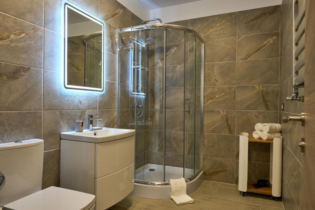 Vintage Breeze Apartment - Spa Pools Resort Mamaia Εξωτερικό φωτογραφία