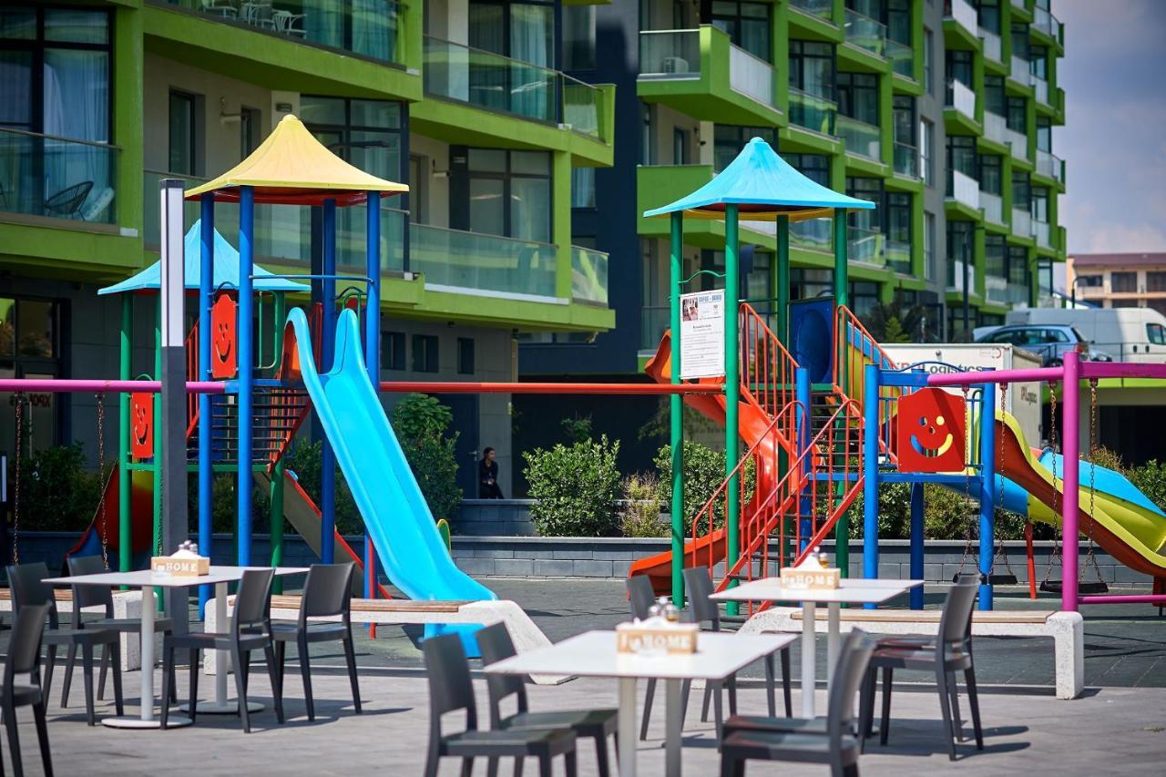 Vintage Breeze Apartment - Spa Pools Resort Mamaia Εξωτερικό φωτογραφία